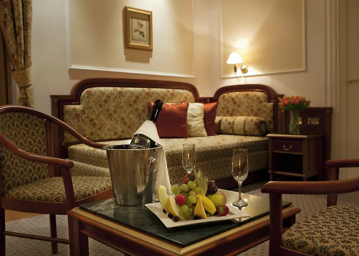 Ambassador Zlata HusaHotel Prag